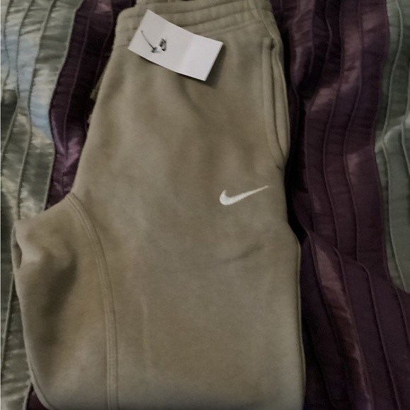 Nike Other - NWT: Nike Tan Tapered Leg Pants - men’s small